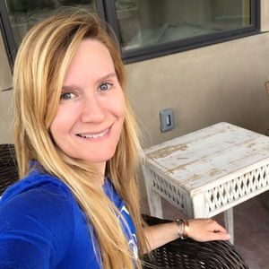 Meet your Posher, Alicia